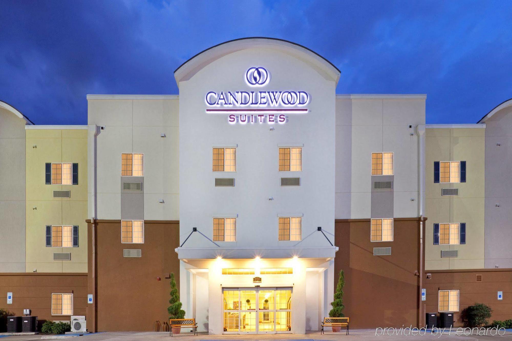 Candlewood Suites - Topeka West By Ihg Exterior foto